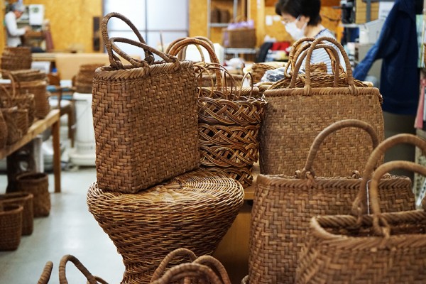 あけび かごバッグ 国産 松野屋 カゴバッグ くるみ 山ぶどう 山葡萄 06